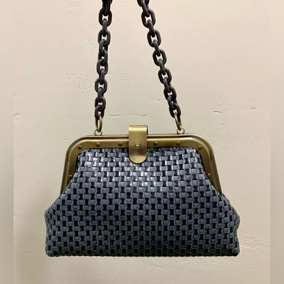 Chic Design Handmade Genuine Woven Leather Push Lock Clutch/Wristlet/Crossbody - Picture 3 of 16